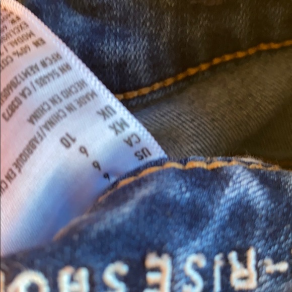 2 pairs of used American Eagle shorts - Picture 6 of 6